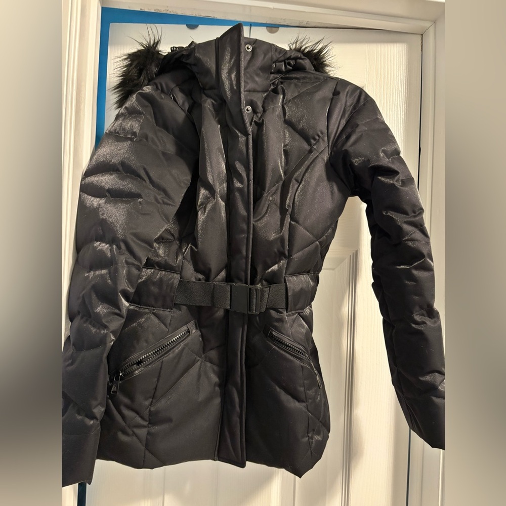 Pre-loved the North Face Women’s Winter Coat Size Small- Great condition